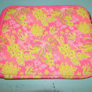 LILLY PULITZER iPad/Tablet Cover Zipper Case